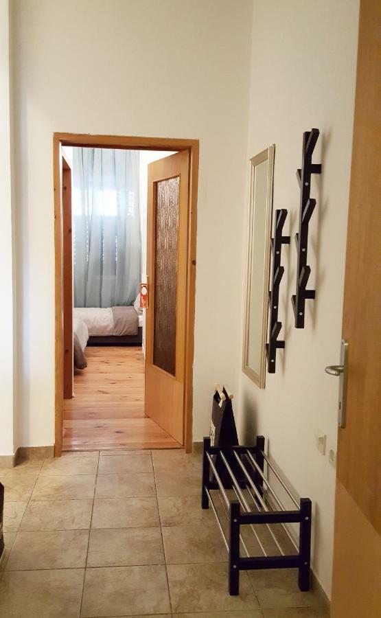 Apartman Kyra Póla Kültér fotó